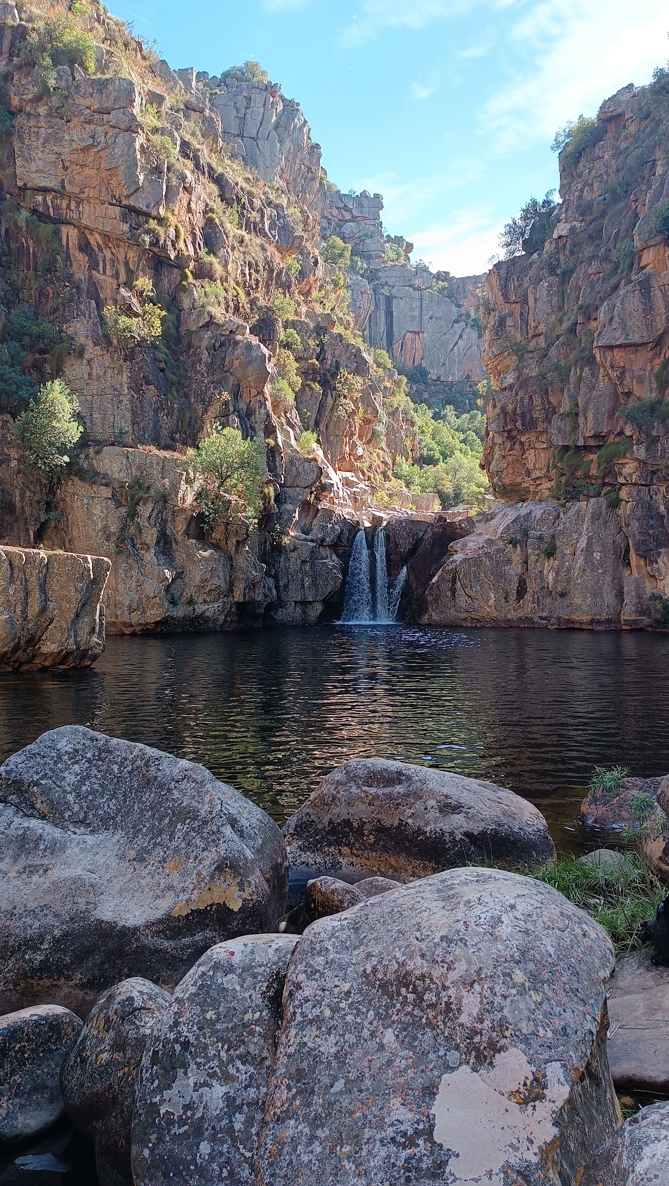 Groot Winterhoek-Die Hel Pool waterfall
